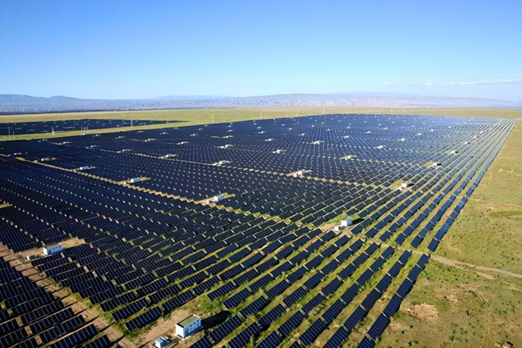 中國(guó)的光伏發(fā)電有多少年了，中國(guó)最大的光伏發(fā)電基地