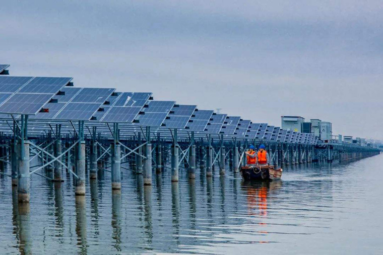 漁光互補光伏發(fā)電項目的必備條件，漁光互補一畝水塘能建多少光伏