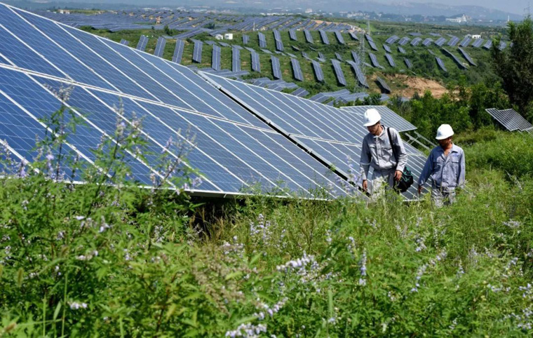 光伏電站巡檢危險(xiǎn)嗎，光伏電站匯流箱巡檢方法注意事項(xiàng)
